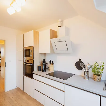 Hygge Homes - 'lilla Lycka' *